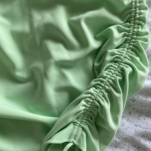 Zara Ruched Mint Skirt 💚 - Picture 5 of 6